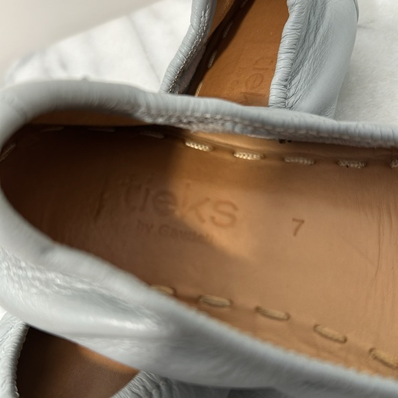 Tieks Gray Ballet Flats size 7 - Picture 8 of 14